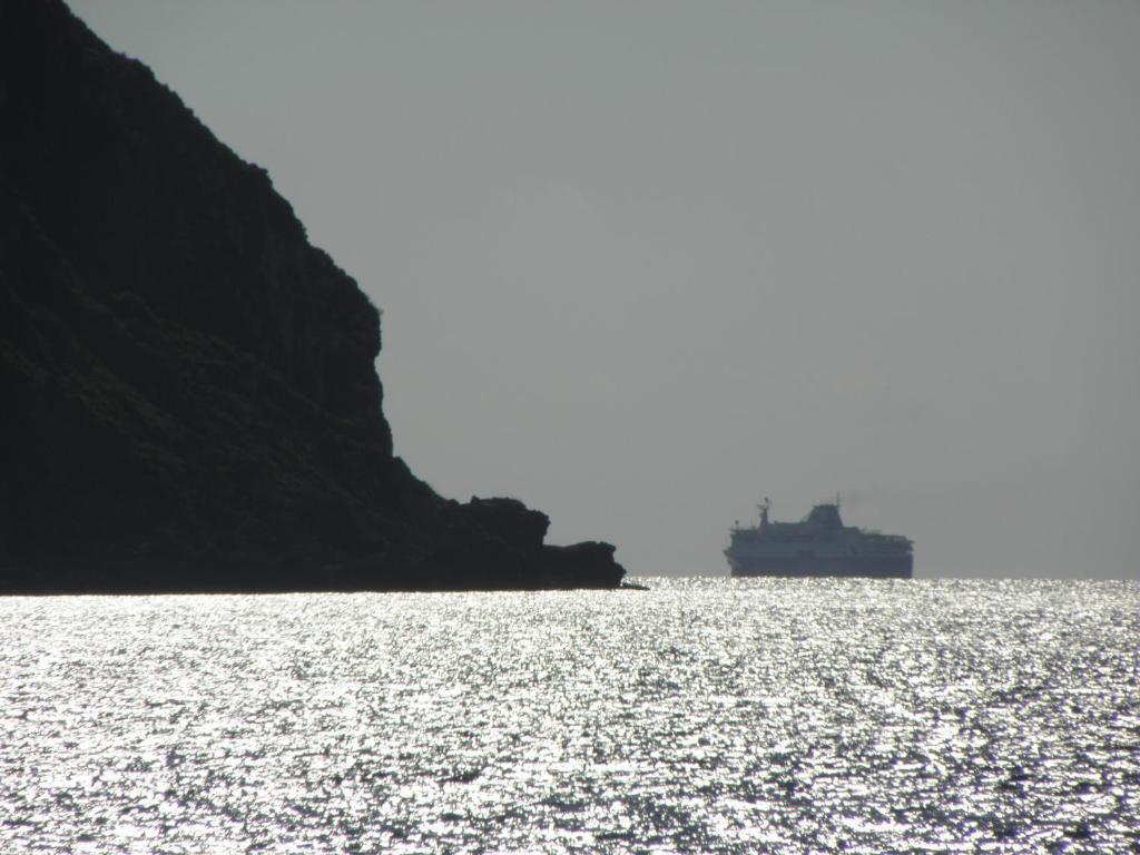 Ionian Breeze Frinion